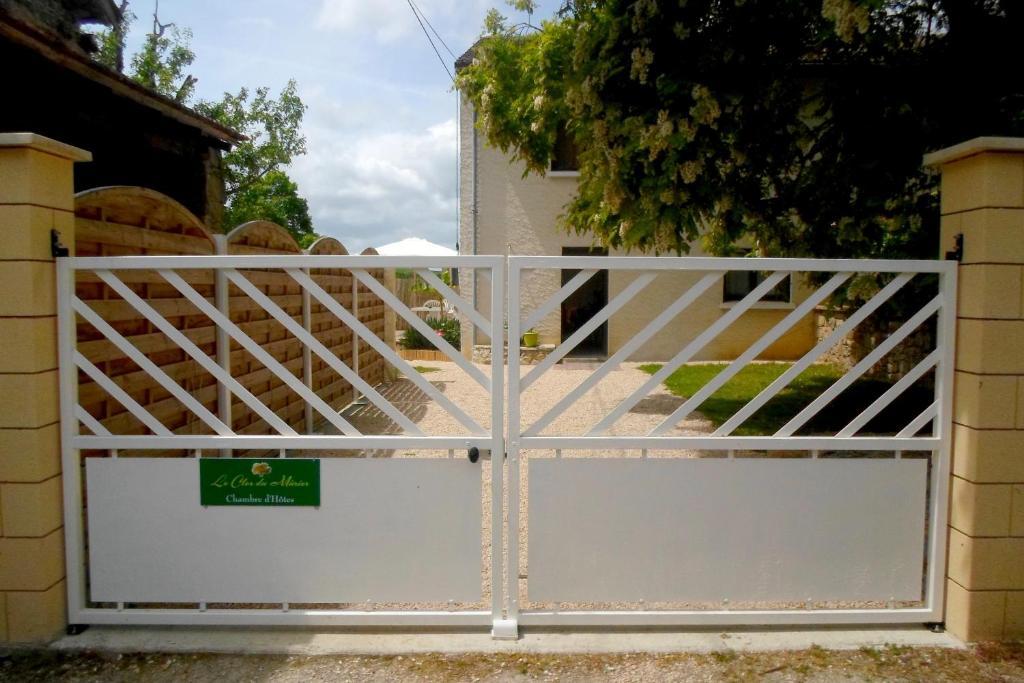 Chambres D'Hotes Le Clos Du Murier Villefranche-de-Rouergue Buitenkant foto